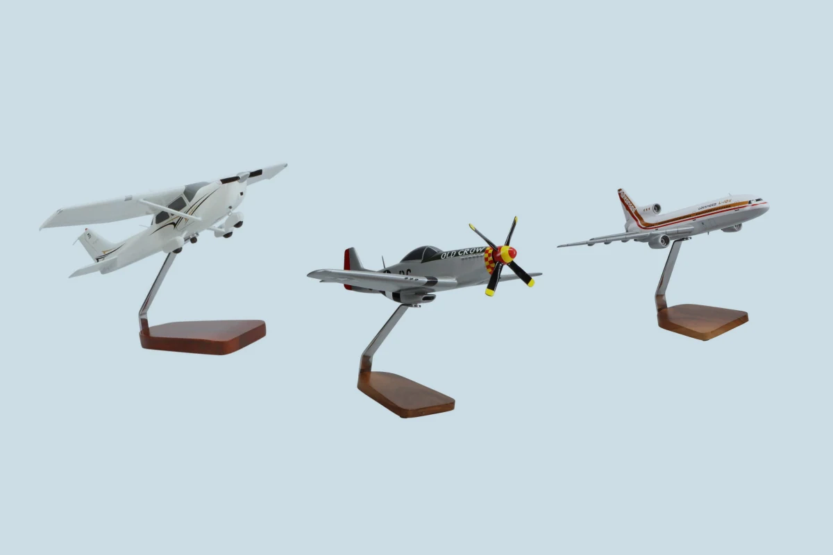 Cessna 172 Skyhawk model, P-51D “Old Crow” Mahogany Model, Lockheed L-1011 TriStar Model